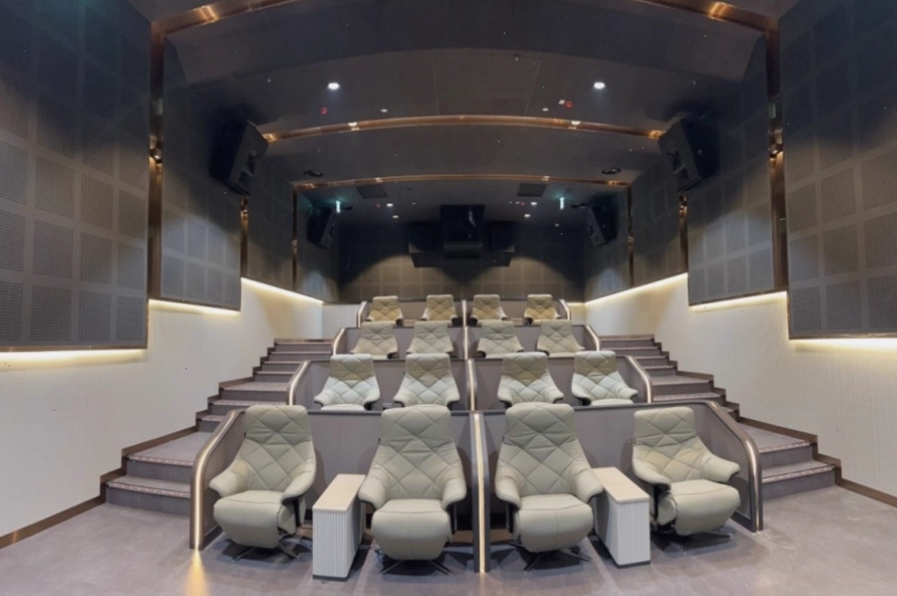 Cập nhật giá vé Cine Comfort và Charlotte tại Lotte Cinema Tây Hồ