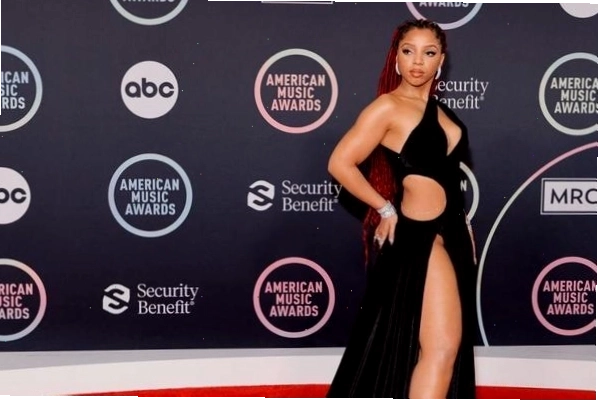 Cardi B trên thảm đỏ American Music Awards