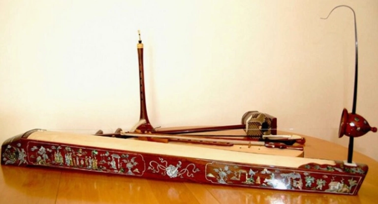 Đàn Bầu Việt Nam: Âm Thanh Độc Đáo Của Nhạc Cụ Truyền Thống