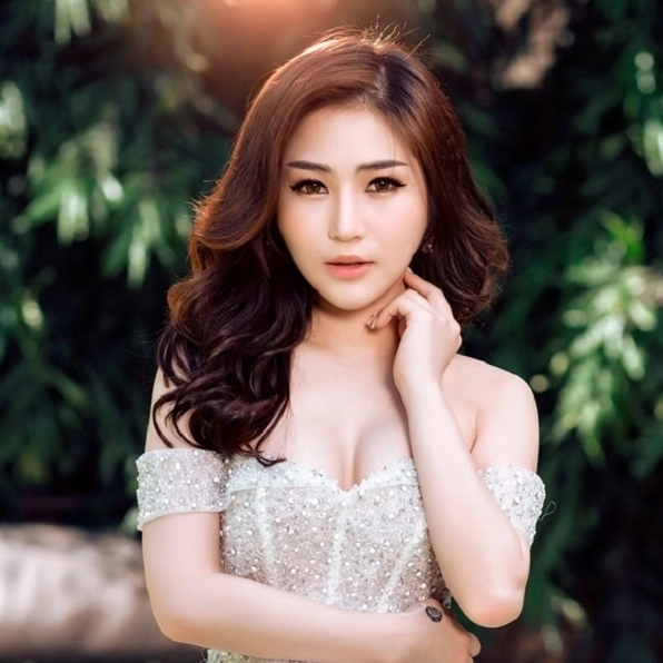Duyên Mình Lỡ: Phân tích sâu lời bài hát và những câu chuyện xúc động