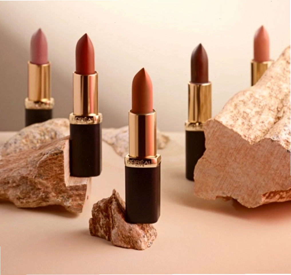 Hãng son L'Oreal với nhiều lựa chọn màu sắc phong phú