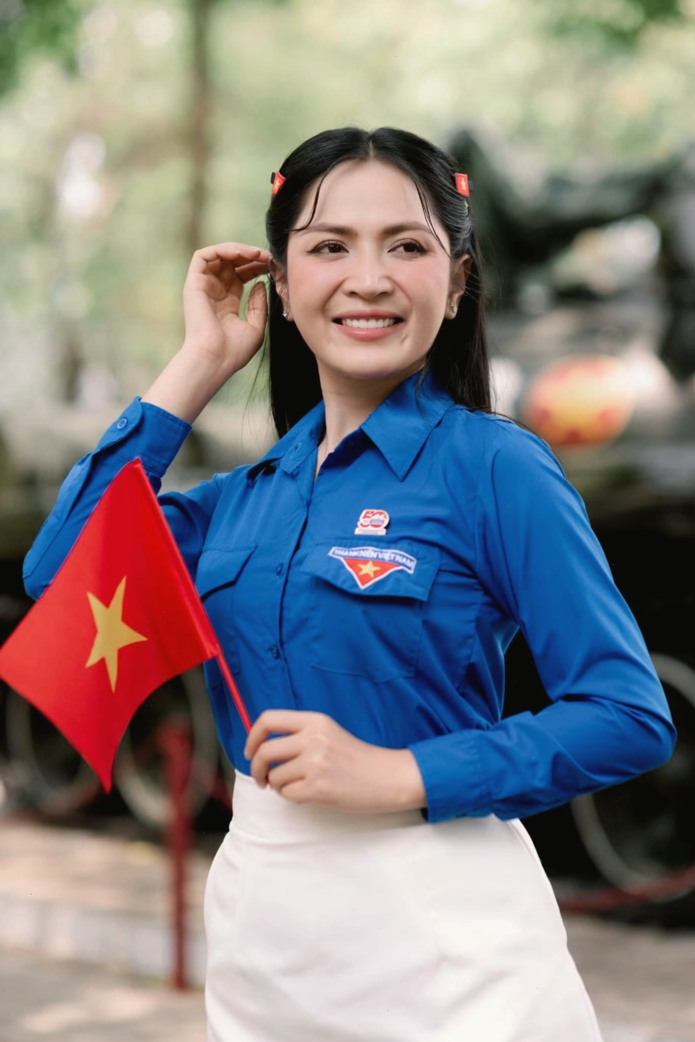 Hình ảnh các hoạt động kỷ niệm và thể hiện tình yêu đất nước.