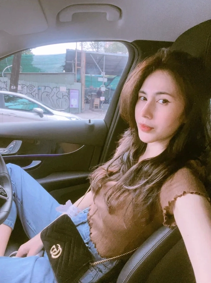 Hình ảnh đời thường của Thủy Tiên