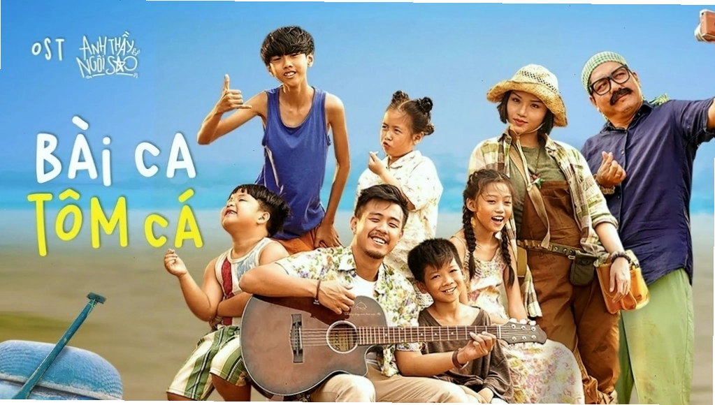 Hình ảnh minh họa thuyền đánh bắt cá trên sông vào buổi sáng