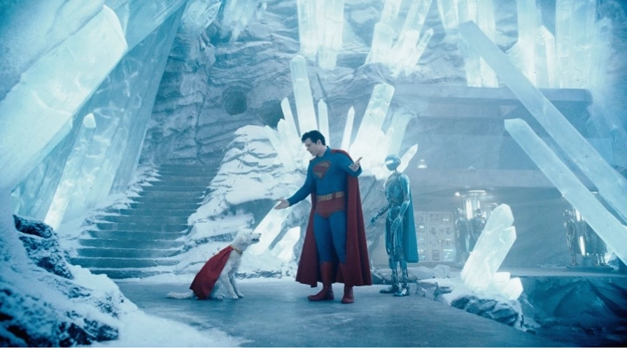 Hình ảnh Superman trong trang phục mới