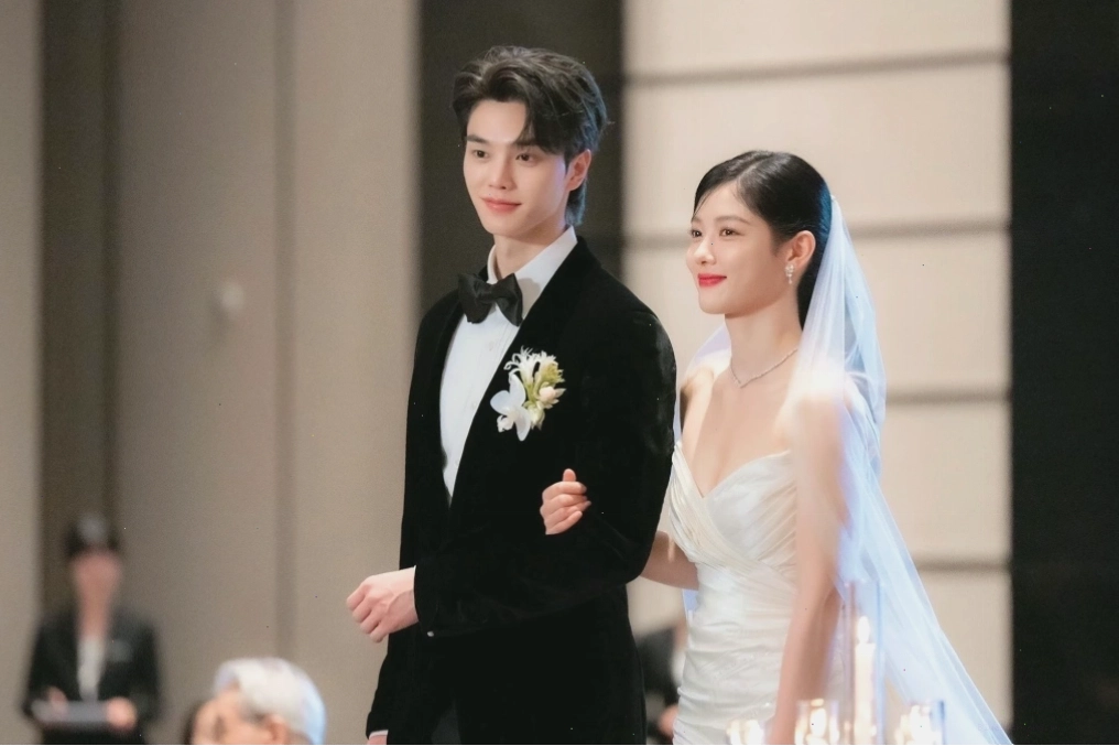 Jeong Gu Won và Do Do Hee trong phim Chàng Quỷ Của Tôi