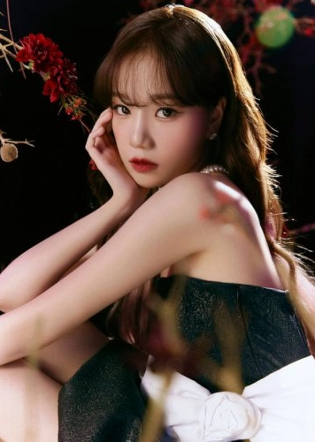 Jo Yu-ri: Từ Thành Viên IZ*ONE Đến Ngôi Sao Solo và Vai Diễn "Gây Sốc"