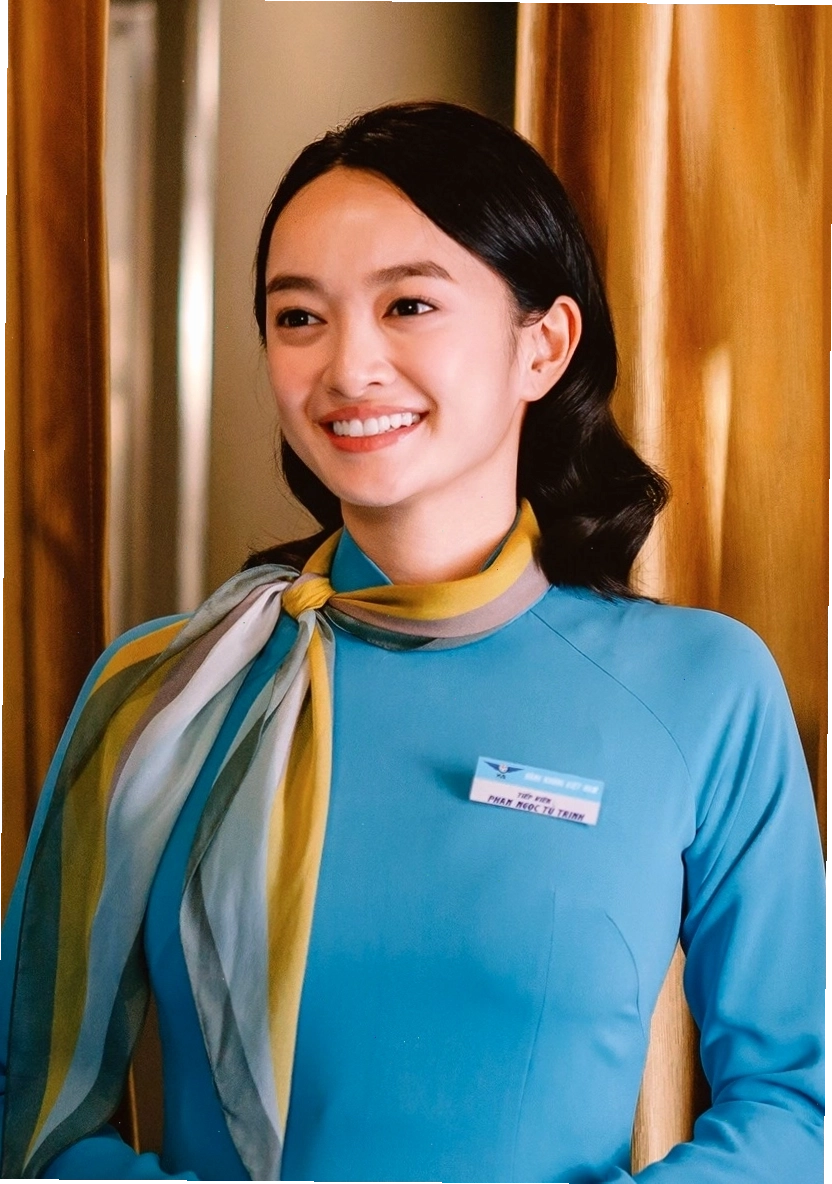 Kaity Nguyễn trong vai tiếp viên Trinh phim Tử Chiến Trên Không
