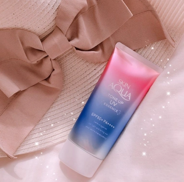 Khám phá Kem Chống Nắng Skin Aqua Tone Up Lavender: Nâng Tông Da Tự Nhiên