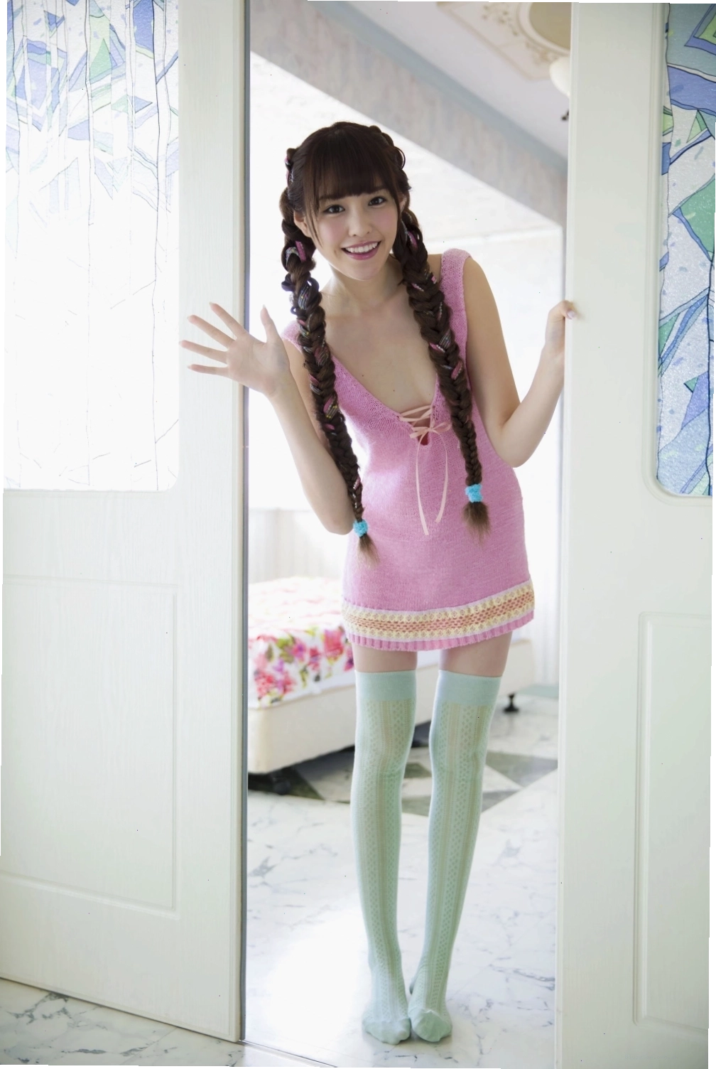 Khoảnh khắc nổi bật trong các video của Arina Hashimoto
