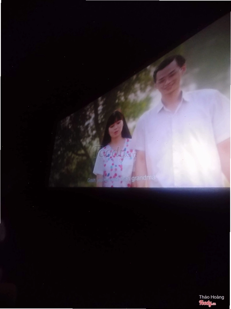 Khu vực bán đồ ăn nhẹ tại Metiz Cinema với nhiều lựa chọn hấp dẫn