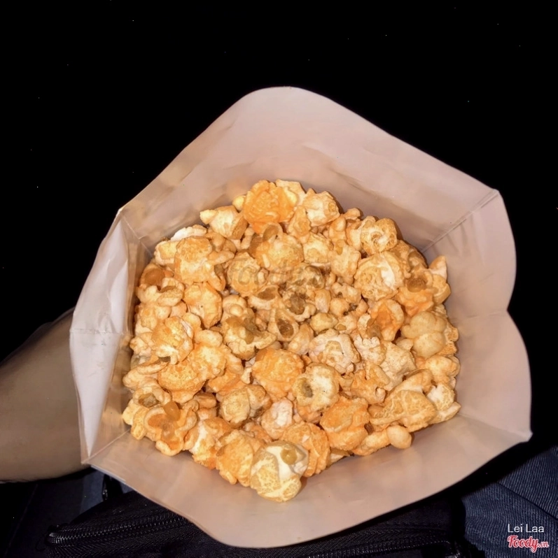Khu vực sảnh chờ của rạp Metiz Cinema, trang trí ấn tượng