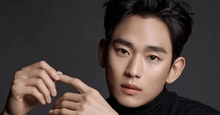Kim Soo Hyun: Minh oan sau scandal, tái xuất đầy mạnh mẽ