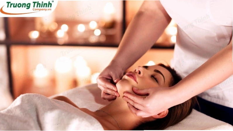 KTV đôi khi được hiểu là Kỹ thuật viên trong ngành spa và làm đẹp