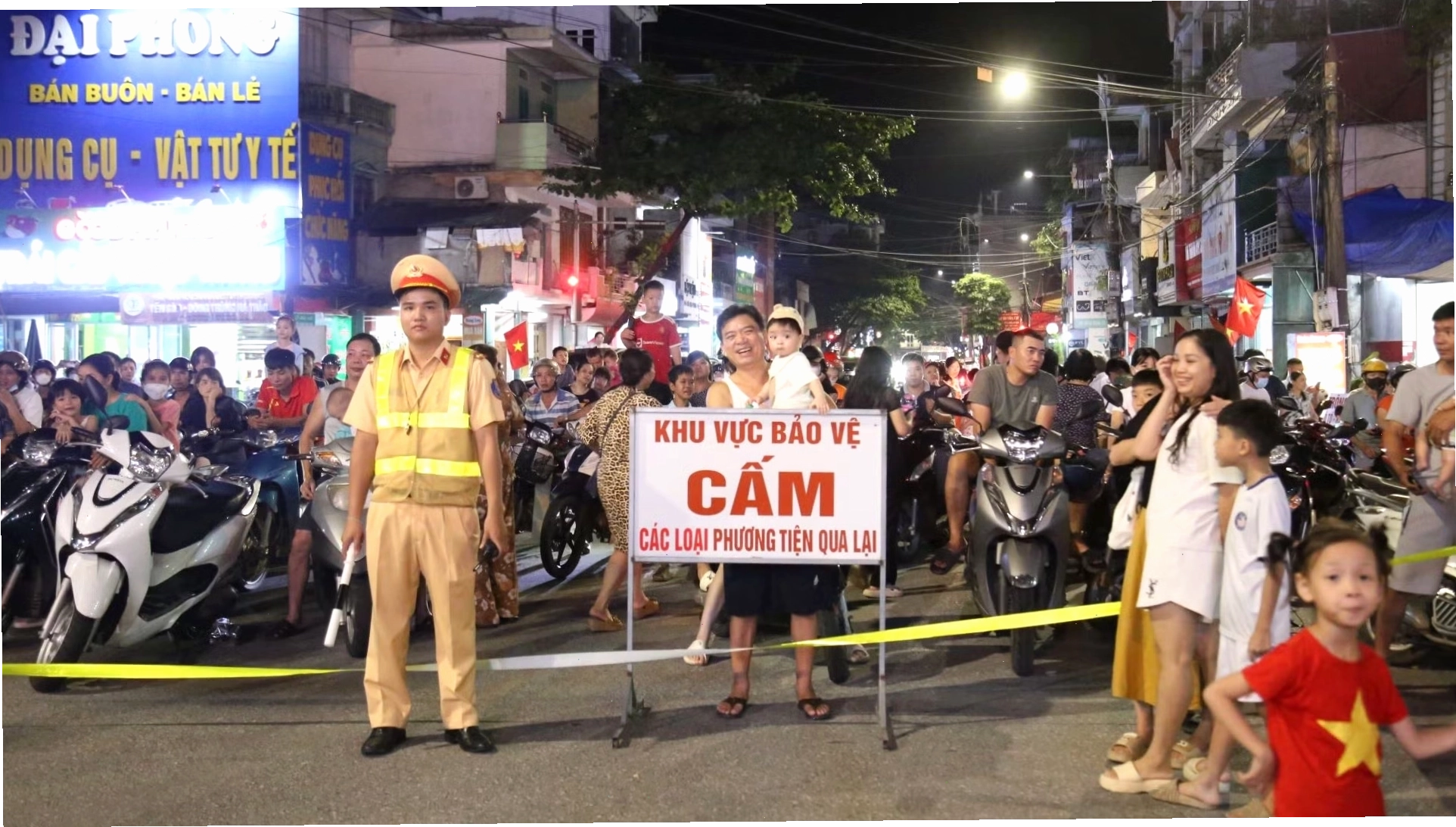 Lễ hội Thành Tuyên thu hút đông đảo du khách