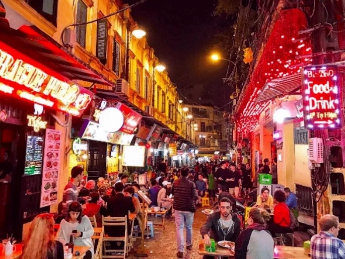 Một góc nhìn về Ta Hien Beer Street