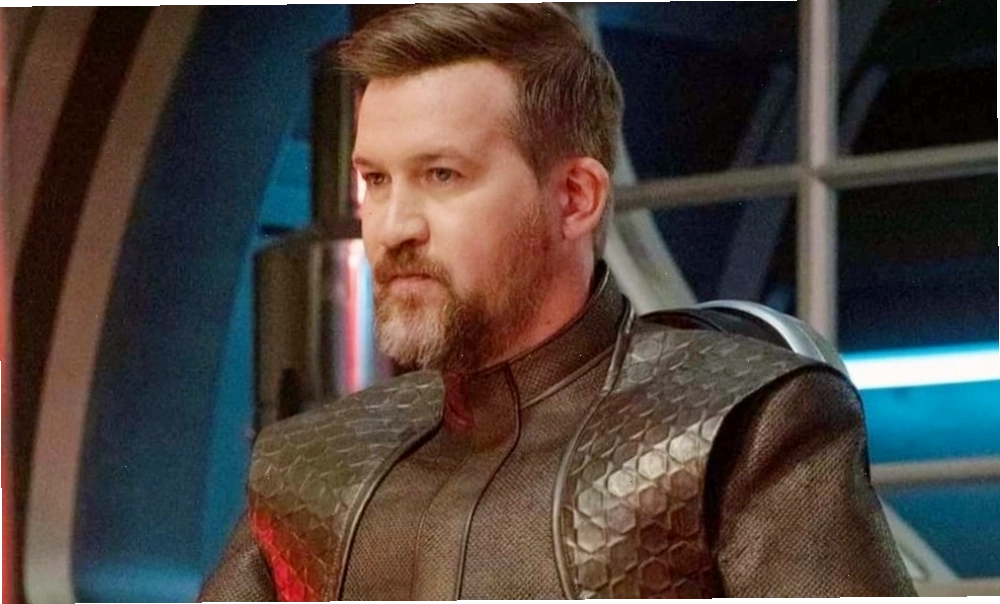 Nam diễn viên Kenneth Mitchell