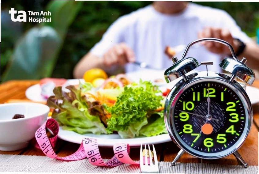 Nhịn ăn gián đoạn là một phương pháp hỗ trợ giảm mỡ bụng