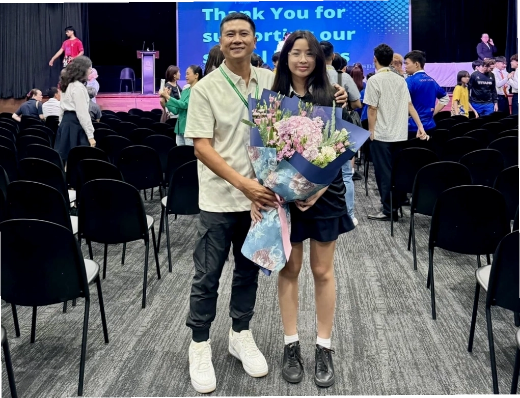 Nỗ lực quay lại với nghệ thuật của Hồ Hoài Anh