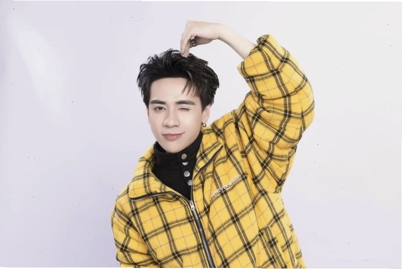 Quang Hùng MasterD khoe vũ đạo trên sân khấu