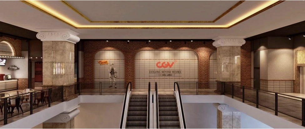 Rạp CGV Xuân Diệu nằm trong khu vực Hồ Tây