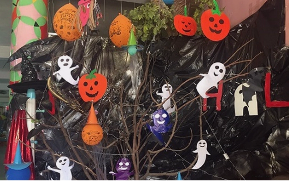 Thị trường đồ hóa trang Halloween 2020 sôi động
