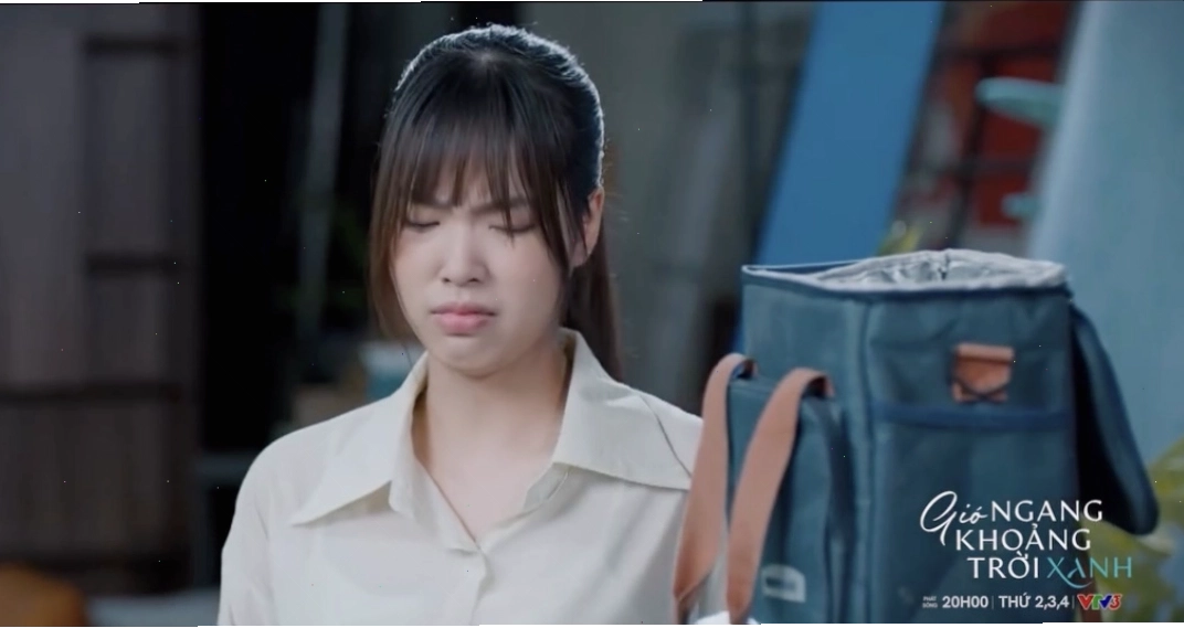 Thư ký tức tối vì làm đồ ăn cho Đăng nhưng bị mọi người ăn hết