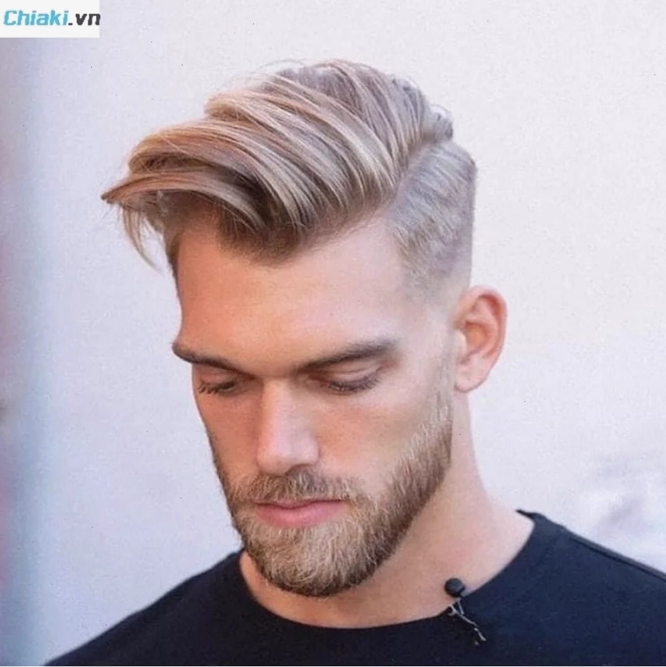 Tóc Part Side undercut mạnh mẽ
