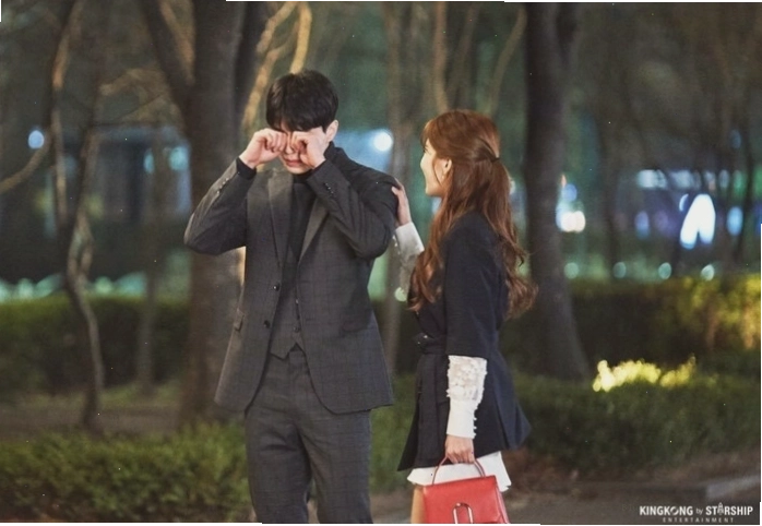 Yoo In Na và Lee Dong Wook trong phim Chạm Vào Tim Em